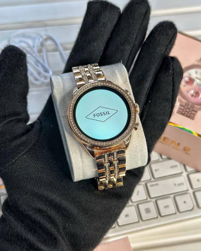 FOSSIL GENERATION 9, DIAMOND EDITION WITH DIAMOND BELT 44mm ROUND DIAL, BLUTOOTH CALLING SMARTWATCH*